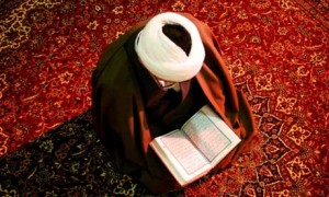Cleric-reads-the-Quran--007