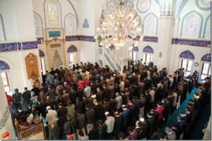 A piece of home: The multinational congregation at the Tokyo Camii attends Friday prayer. COURTESY OF TOKYO CAMII